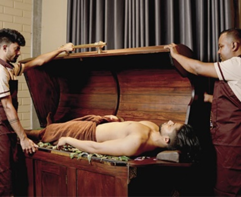 4. Full Body Massage + Steam bath